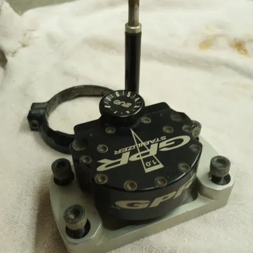 GPR V1 Steering Stabilizer 