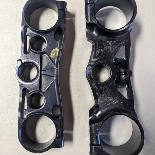 Luxon Triple Clamps