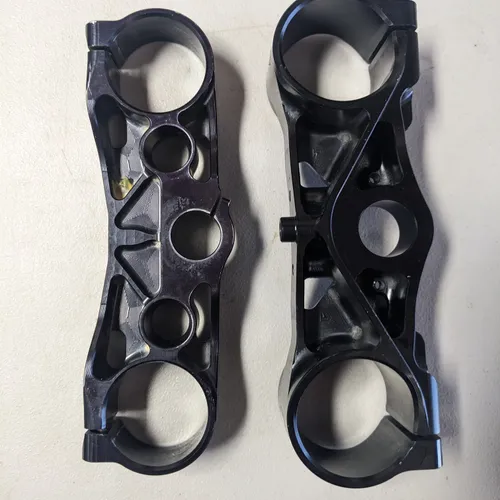 Luxon Triple Clamps
