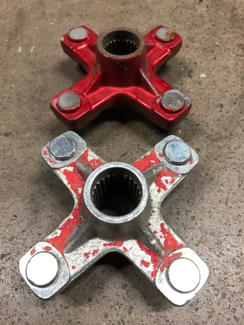 88-06 YAMAHA YFS200 YFS 200 BLASTER RIGHT REAR WHEEL HUBS SET 2XJ-25383-00-00