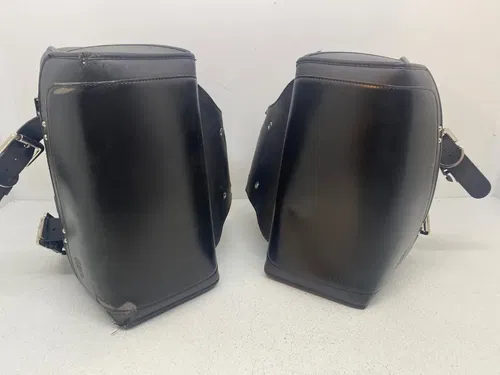 30L Universal Motorcycle Saddlebags for Sportster Softail Dyna V-star Shadow