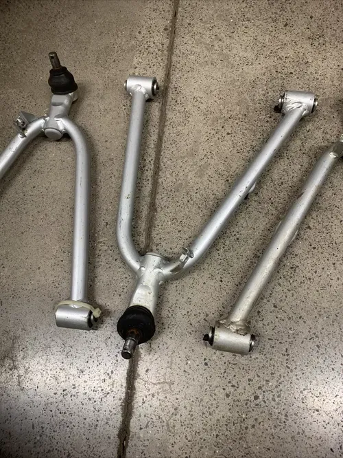 OEM Honda TRX450R Right Upper A-Arm RH 06-14 2006-2014 TRX450ER TRX 450R 450ER