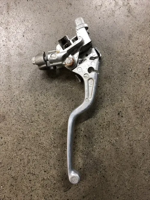06-14 Honda TRX 450ER TRX450R 450R TRX450ER Clutch Lever & Perch 53178-HP1-000