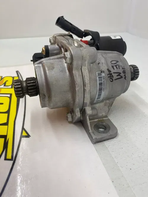 Can-Am Maverick R 2024 2025 Clutch Assembly Front Drive 705402686 SHAFT
