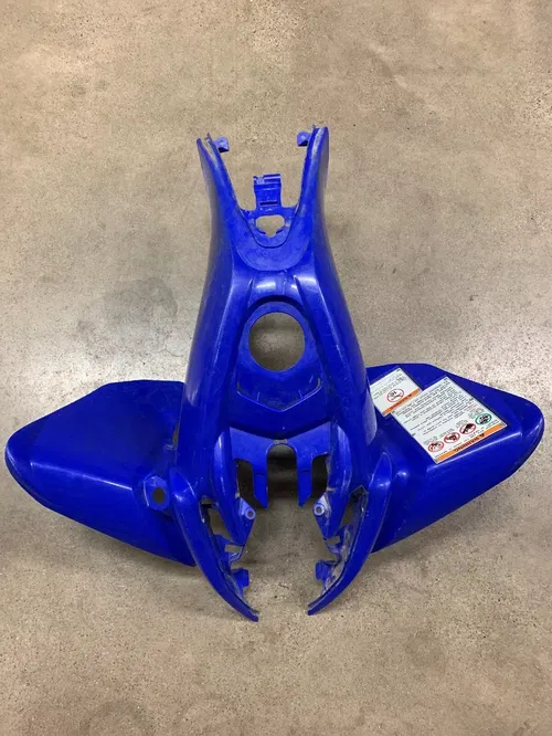 Yamaha Raptor 125 YFM125 FRONT FENDERS PLASTIC OEM STOCK 2PA BLUE D