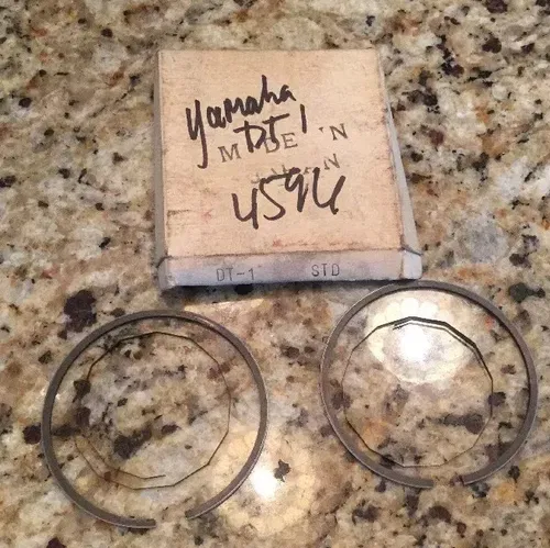 YAMAHA OEM PISTON RINGS SET DT1 DT 1 STD 1969 69 1970 70 ENDURO OFF-ROAD