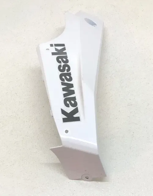 OEM 2018-2023 Kawasaki Ninja 400 EX400 Right Lower Cover Fairing Cowl 55028-0645