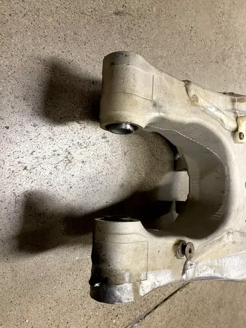 18 19 20 YAMAHA WR250F WR450F YZ250F YZ450F REAR SUSPENSION SWINGARM  SWING ARM