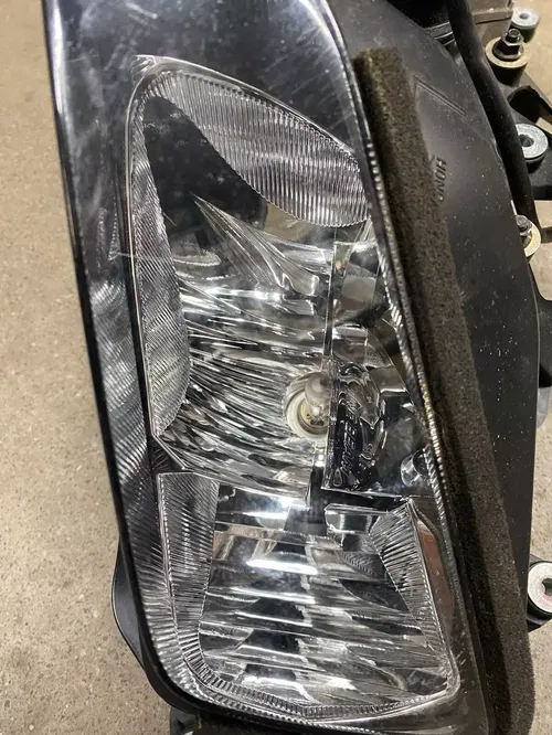2005 2006 HONDA CBR600RR CBR600 CBR 600RR FRONT HEADLIGHT HEAD LIGHT LAMP 06 05