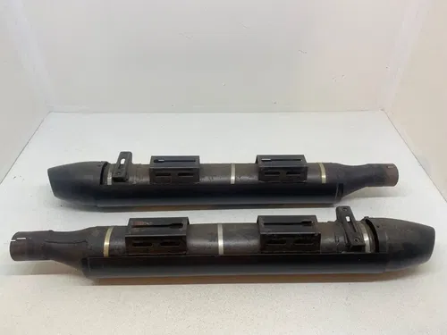 VICTORY MOTORCYCLE EXHAUST MUFFLERS LH RH SET CROSS ROADS COUNTRY MAGNUM OEM C