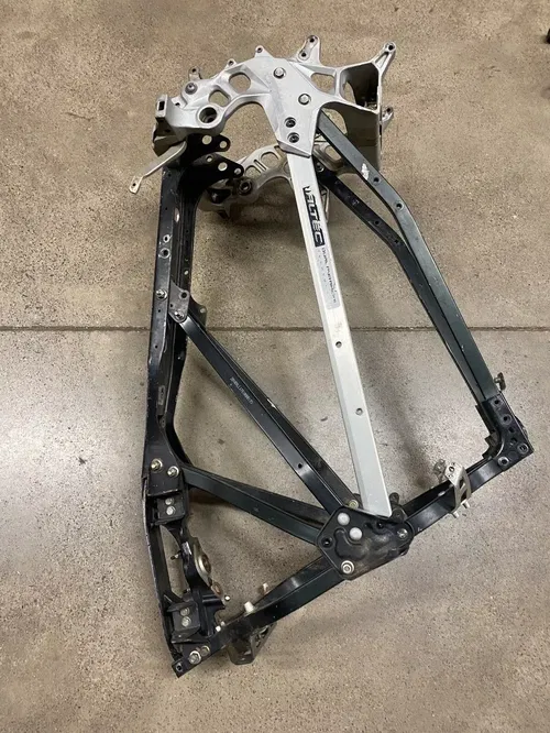 2008-2015 Can-am Ds450 Ds450x Ds 450 Frame Chassis Main Body 09 10 11 12 13 14