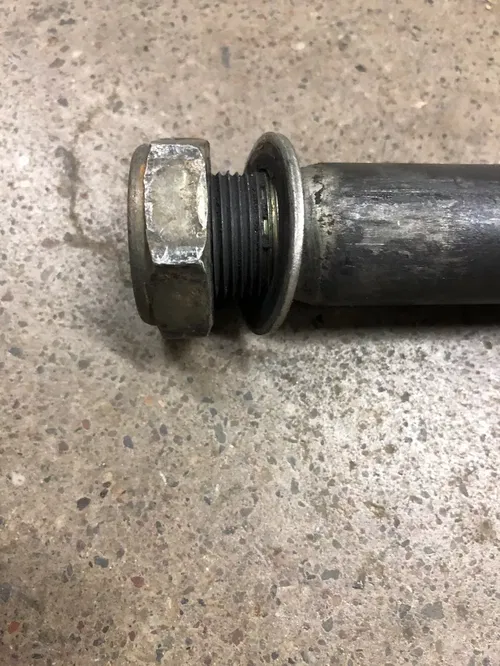 USED REAR WHEEL AXLE HONDA CRF450R CRF250R 25MM 09 10 11 12 13 14 15 16-19 25 MM