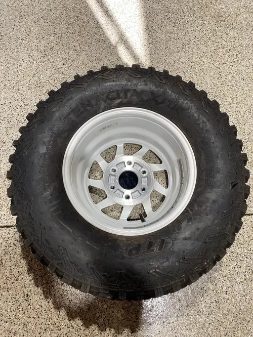 2024 CAN AM MAVERICK R WHEEL TIRE 32x10x16 ITP TENACITY XNR BEADLOCK 6 Lug 16x7