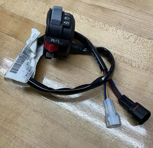OEM GENUINE YAMAHA 18-23 2018-2023 KODIAK 450 RUN LIGHT START SWITCH