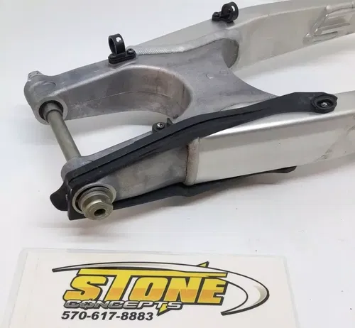 New OEM Honda CRF450R CRF250R Swingarm 2021-2024 Rear Swing Arm Suspension