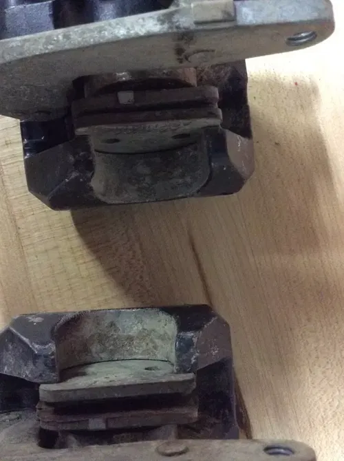Honda TRX300EX FRONT BRAKE CALIPERS CALIPER  LEFT RIGHT