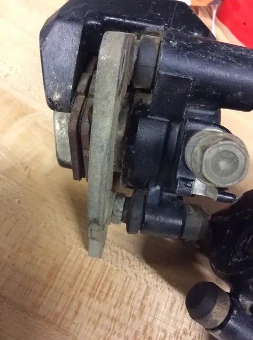 Honda TRX300EX FRONT BRAKE CALIPERS CALIPER  LEFT RIGHT