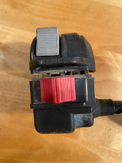 YAMAHA BLASTER 200 OEM STOP RUN HEADLIGHT HEAD LIGHT BUTTON BAR SWITCH 1988-2001