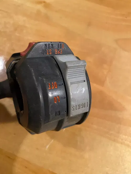 YAMAHA BLASTER 200 OEM STOP RUN HEADLIGHT HEAD LIGHT BUTTON BAR SWITCH 1988-2001