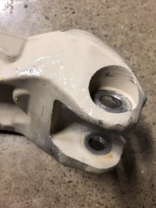 2024 2025 CAN AM MAVERICK R DRIVERS LEFT SIDE REAR KNUCKLE SUSPENSION ARM