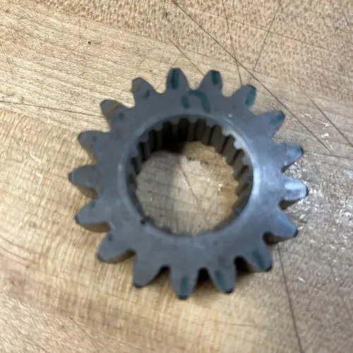 2016 2017 2018 YAMAHA YXZ1000 1st gear Pinion 17t 17 tooth Transmission