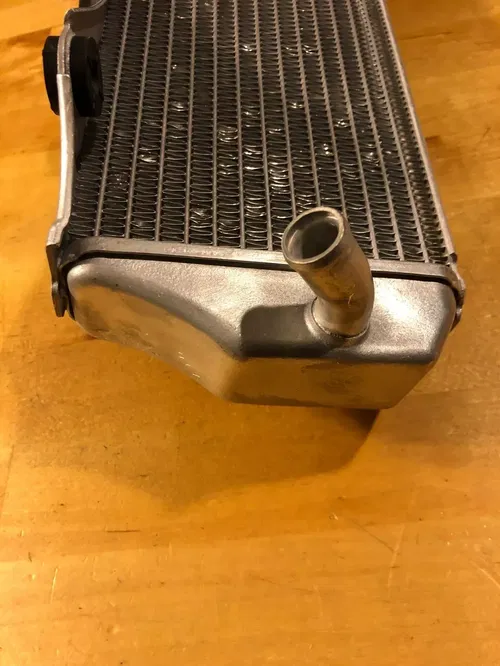 2020 2021 HONDA CRF250R CRF 250R 250R RADIATOR RIGHT FILL RH R SIDE CAP