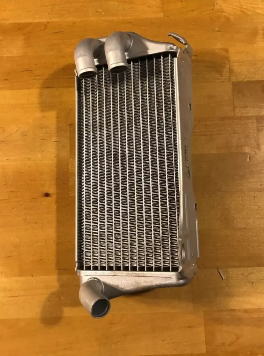 NEW 2018 2019 2020 2021 HONDA CRF250R CRF 250R RADIATOR LEFT L LH SIDE NON-FILL