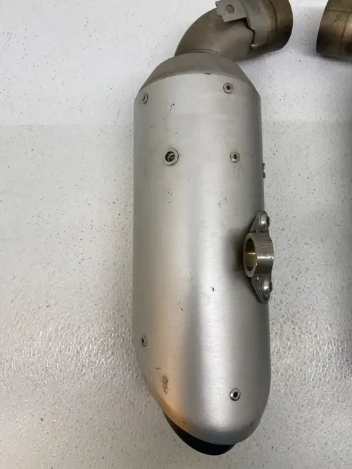 19-21 DUCATI HYPERMOTARD 950 RIGHT & LEFT EXHAUST PIPE MUFFLER SLIP ON SILENCER