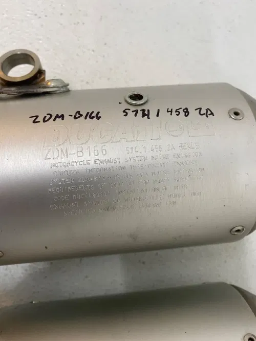 19-21 DUCATI HYPERMOTARD 950 RIGHT & LEFT EXHAUST PIPE MUFFLER SLIP ON SILENCER