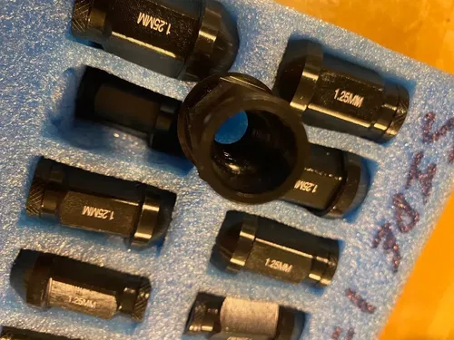 QUANTITY 20 Wheel Lug Nuts 1.25 mm OPEN END BLACK