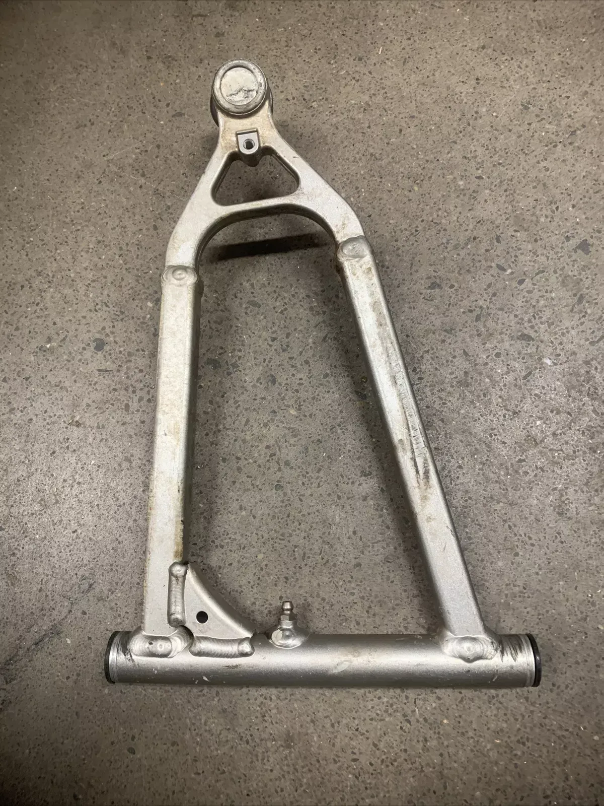 Yamaha Raptor 700 YFZ450 YFZ 450 RIGHT UPPER A ARM OEM 2004 2013 SILVER