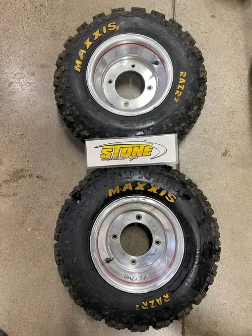 FRONT 2-3 ITP WHEELS & MAXXIS TIRES 21X7X10 HONDA TRX250R TRX450R SUZUKI LTR450