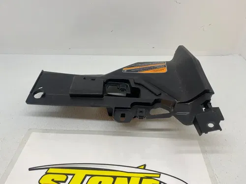Can-Am Maverick R Base 2024 24 77"  Dash Left Front 707900947