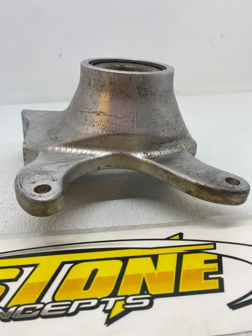 CAN AM MAVERICK X3 ZRP RACING FRONT KNUCKLE BEARING CARRIER LEFT L LH DRIVERS B