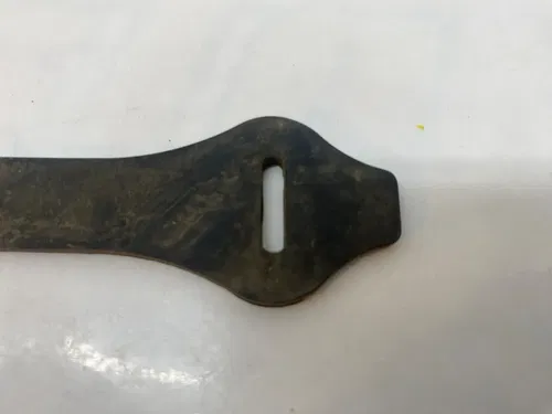 1986-89 HONDA TRX250R TRX 250R RUBBER FRONT FENDER STRAP OEM OVER TANK