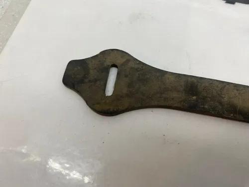 1986-89 HONDA TRX250R TRX 250R RUBBER FRONT FENDER STRAP OEM OVER TANK