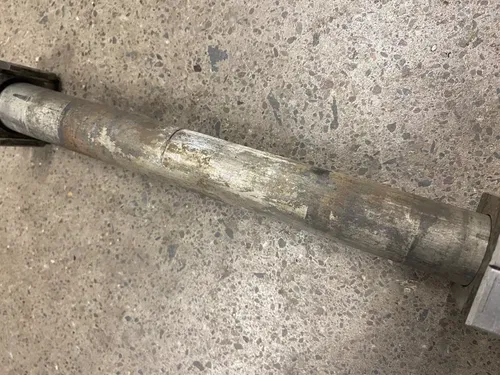 USED REAR WHEEL AXLE HONDA CRF450R CRF250R 25MM 09 10 11 12 13 14 15 16-19 25 MM