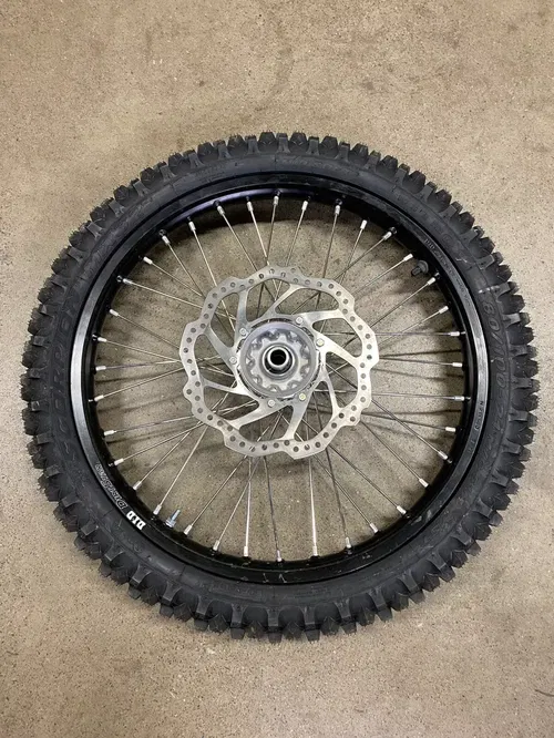 HONDA CRF250R CRF450R 2018-2025 DID DIRT STAR FRONT WHEEL 21X1.60 PIRELLI TIRE