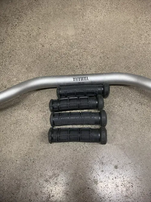 YAMAHA YFZ450R YFZ 450R SILVER 5D3-13 HANDLEBARS 1 1/8" HANDLE BARS FATBARS OEM