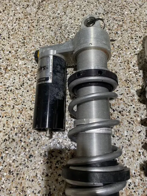 WALKER EVANS POLARIS RZR XP1000  FRONT & REAR PIGGYBACK 2.5 SHOCKS 2017+ XP 1000