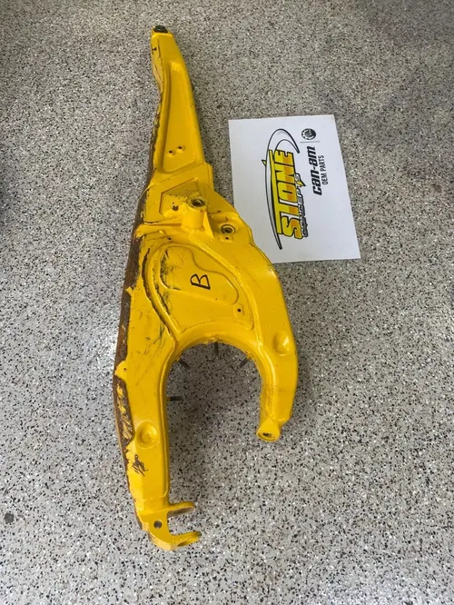 Can-Am 77" Maverick R Base 24 25 Trailing Arm Set Left Right Gusset Reinforced B