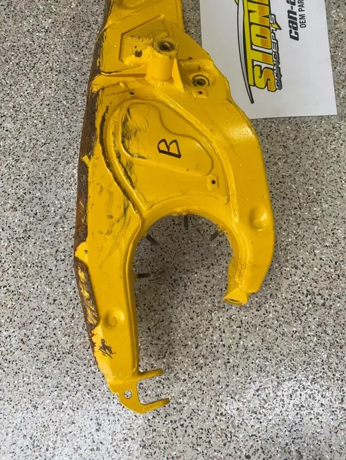 Can-Am 77" Maverick R Base 24 25 Trailing Arm Set Left Right Gusset Reinforced B