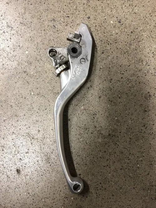 SUZUKI GSXR600 CLUTCH LEVER GSXR750 GSX R600 R750 OEM