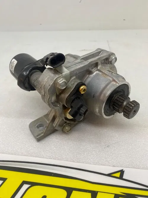 Can-Am Maverick R 2024 2025 Clutch Assembly Front Drive SHAFT 705403619  D