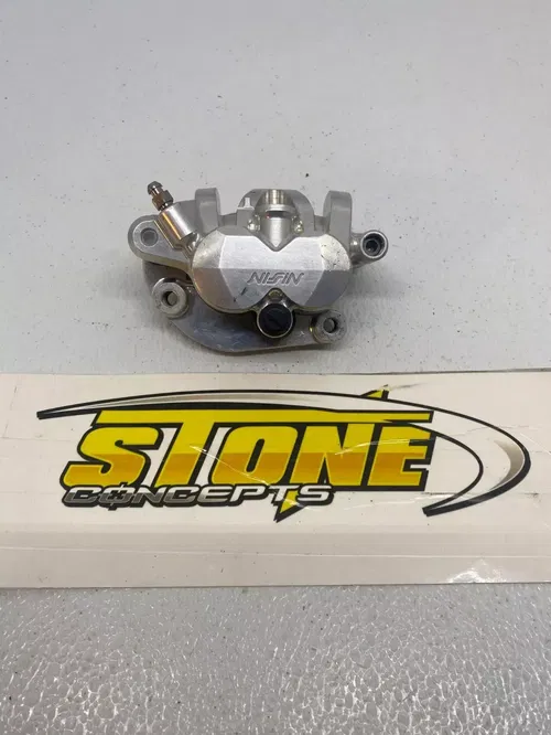NISSIN BILLET RACE TEAM HONDA 19+ CRF450R FRONT BRAKE CALIPER & MOUNT CRF250R B