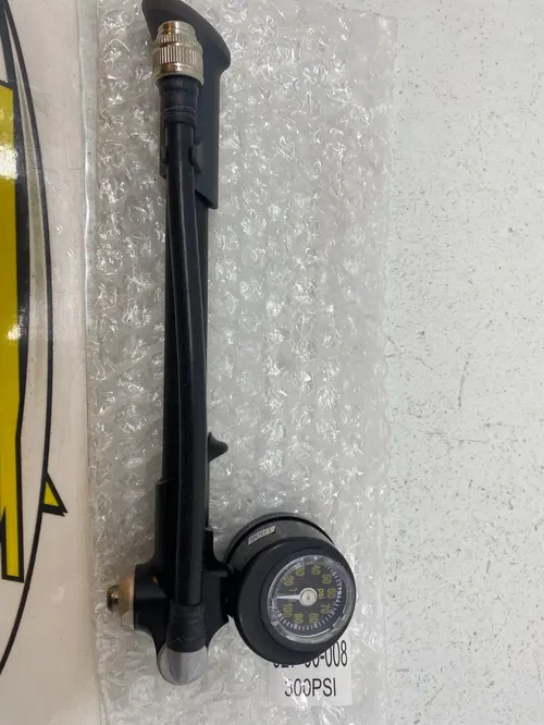 Fox Racing Shox Dual Sided Guage Air Pump 300 psi 027-00-008