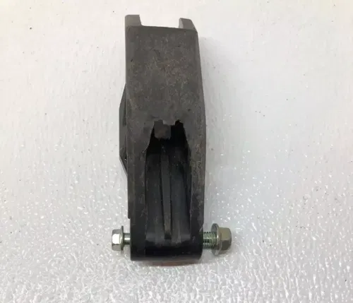 OEM 2018-2024 YAMAHA YZ65 SWINGARM CHAIN GUIDE SLIDER 2019-2024 YZ85