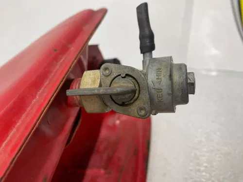 Honda 1983 1984 83 84 XR80 XR100 XR 80 100 XE80S FUEL GAS TANK OEM METAL W CAP