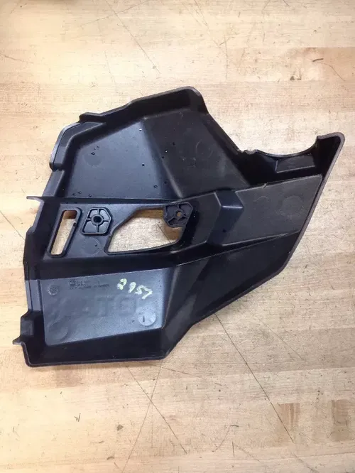 CAN-AM MAVERICK X3 2017 HOSE SUPPORT COVER PLASTIC CAN AM TURBO MAX 2019 OEM