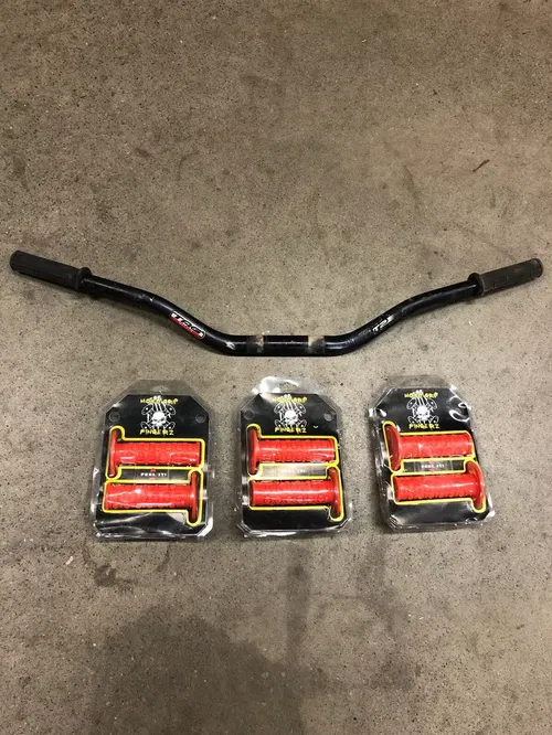 TAG METALS T2 HANDLEBARS HANDLE BARS FATBARS FAT BARS 1 1/8" + FREE GRIPS